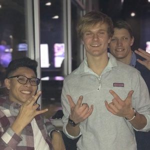 Meet your Posher, Stephen